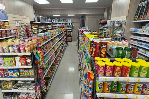 好莱屋便利店加盟