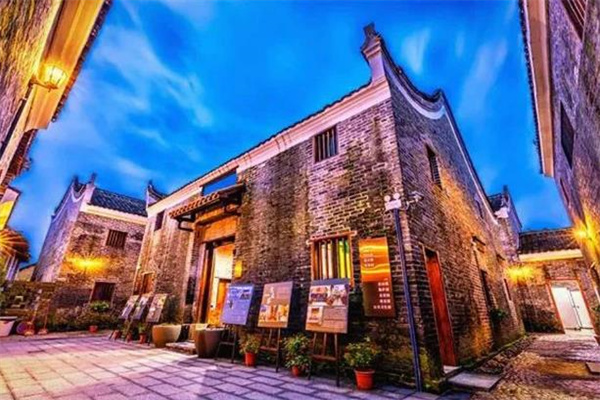 畔水庭院酒店加盟费多少钱？一文解析加盟成本