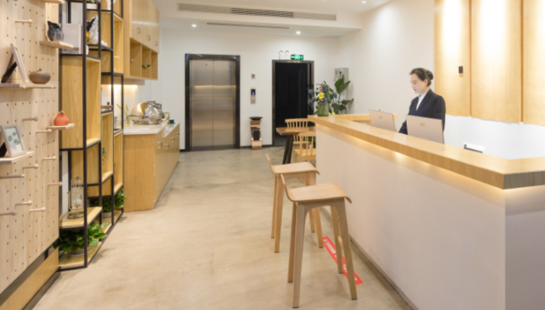 亚米酒店