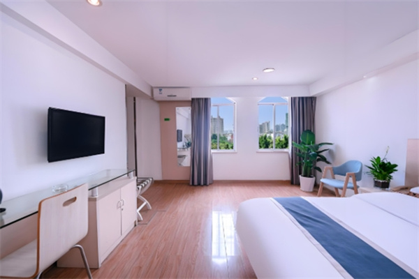 精通酒店 精通酒店