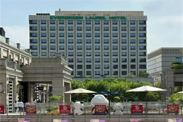 长荣桂冠酒店