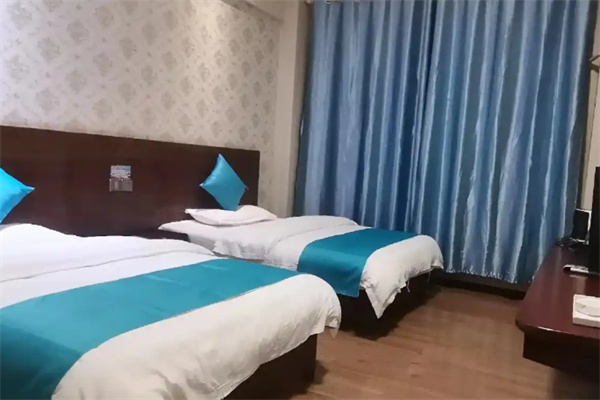达生酒店