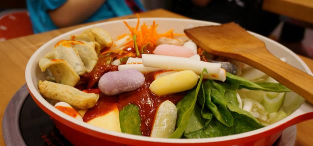 Aza Aza！芝心年糕料理加盟