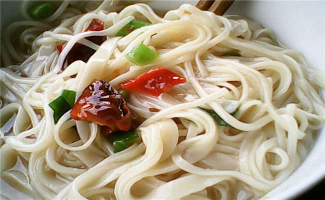 王老五骨汤功夫面
