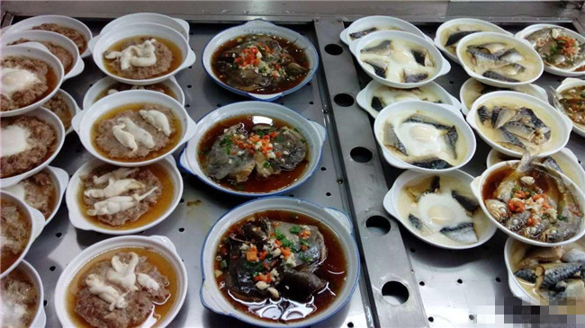 开一家中式快餐的店容易吗？