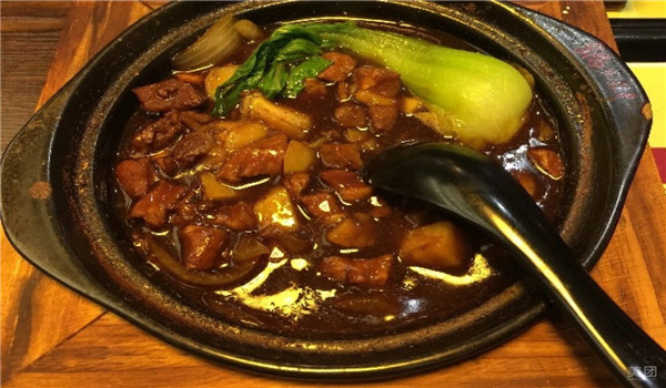 锅先森卤肉饭