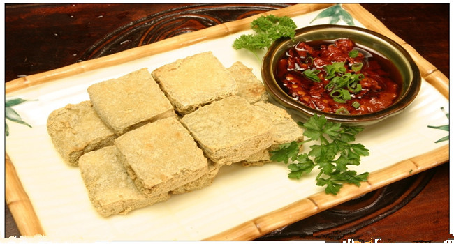 斗腐倌香豆腐秘方是啥?【斗腐倌香豆腐VS臭豆腐】