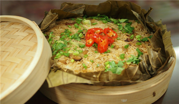 万郁餐饮荷小馆是不是骗人的？