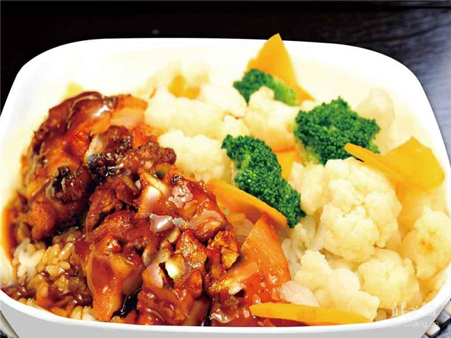肥东老母鸡怎么加盟？肥东老母鸡加盟介绍