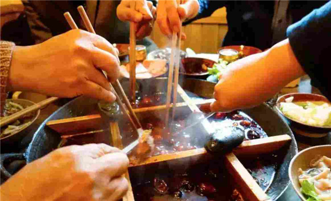 重庆小面加盟哪家最正宗?选择随手香重庆小面加盟