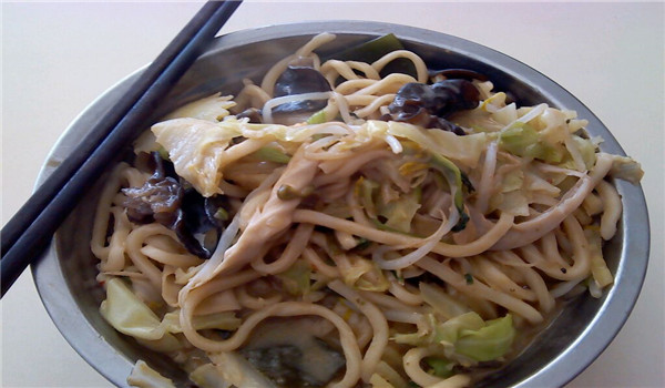 天辰麻辣拌开店好经营吗?