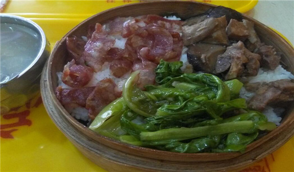 百里荷香这个餐饮项目怎么样?