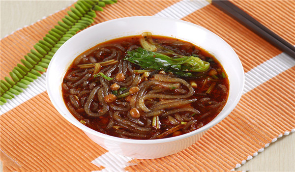兴鑫美食美果酸辣粉经营技巧分析