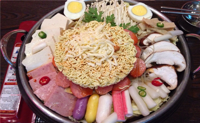 kiumi韩式年糕火锅 怎么卖怎么赚