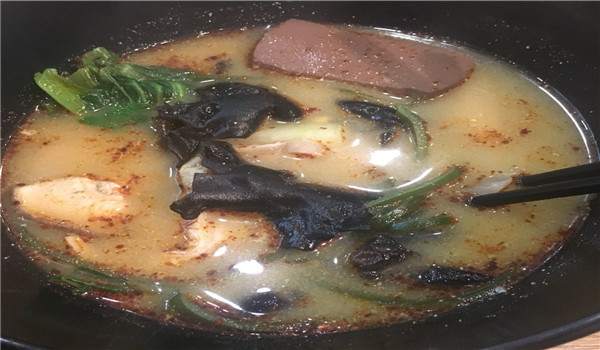 麻品汇麻辣烫加盟选址技巧