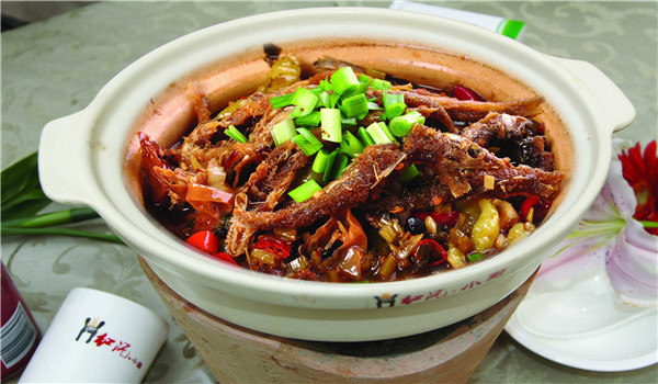 虹泥小厨餐饮加盟赚钱吗