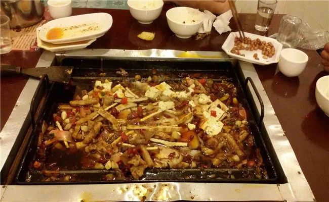 铁板烧生意要怎么做？加盟芭黎风情铁板烧就知道
