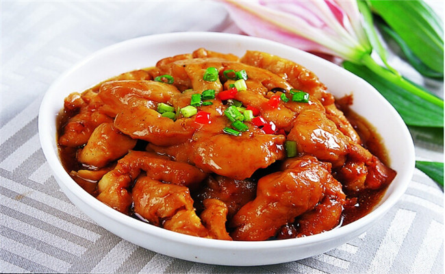 小厨黄焖鸡加盟前景如何？小厨黄焖鸡加盟市场好