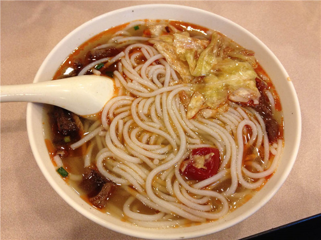 开米线店如何生意火？花心粉告诉你