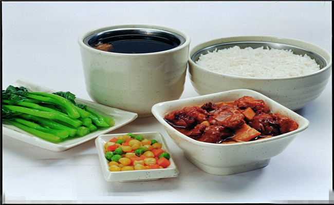 荷叶饭怎么做？荷元素时尚快餐来教你