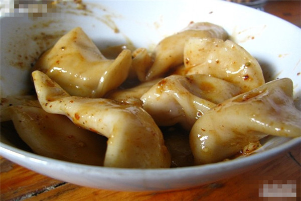 开水饺店赚钱吗?杜家红油水饺本小利多