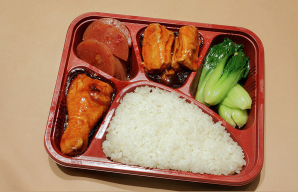 盒饭加盟前景好吗?盒饭加盟流程，盒饭加盟注意事项大全