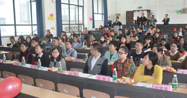 加盟华图教育品牌机构怎么样？市场前景好、加盟优势多