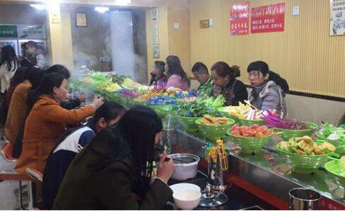 轩子鲜旋转小火锅加盟前景