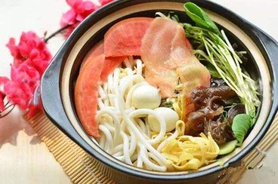 如何加盟开家过桥米线店