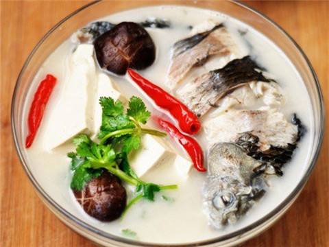 在农村创业加盟晓汤酸菜鱼